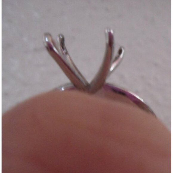 Curve Ring Band 18K White Gold Plated Solitaire NO STONE - READ Sz 6.5 - Picture 5 of 6